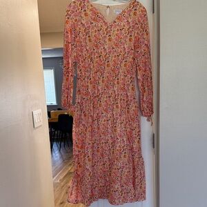 Floral Pink Long-Sleeve Maxi Dress